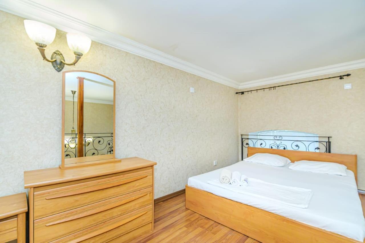 Nizami Street 2 Room Luxe House Baku Luaran gambar